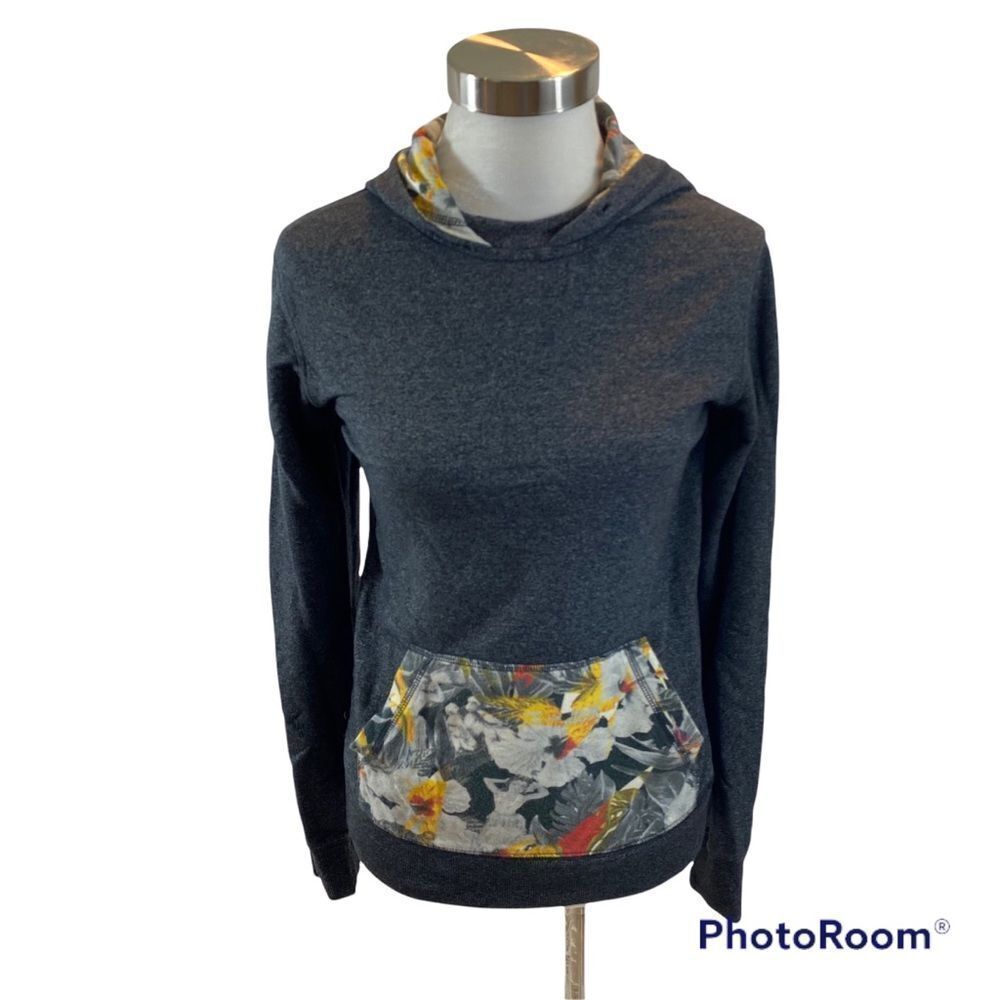 On the Byas Ladies Hawaiian Girl Tropical Print Sweatshirt Hoodie Size‎ Small